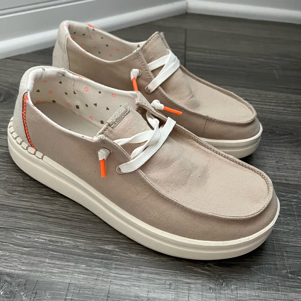 Hey Dude Wendy Rise slip on shoes